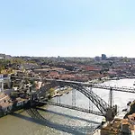 Sol Do - 2 Bed Penthouse Luis Bridge View ポルト