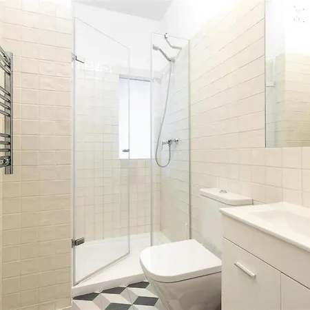 Sol Do - 2 Bed Penthouse Luis Bridge View 포르투