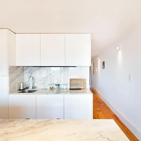 Sol Do - 2 Bed Penthouse Luis Bridge View *